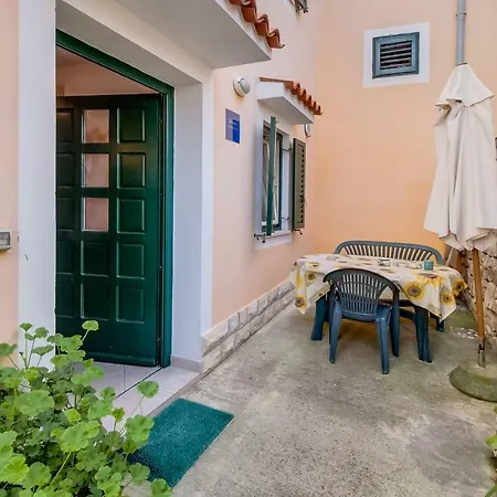 Apartman Natasa Mali Lošinj Zewnętrze zdjęcie
