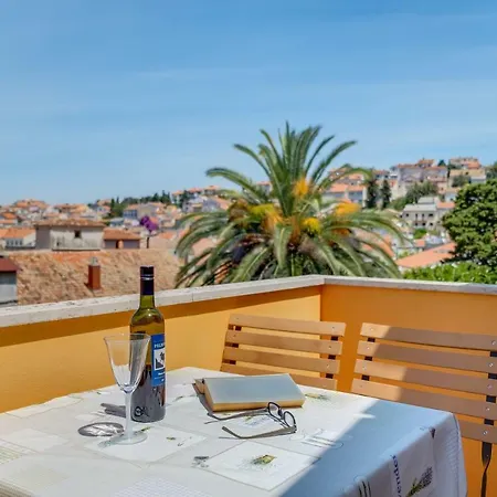 Apartman Natasa Mali Lošinj Zewnętrze zdjęcie